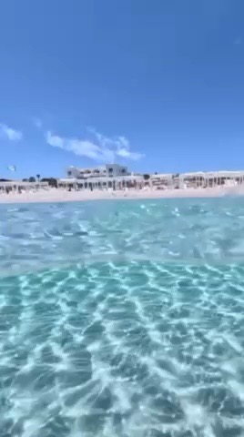 Ніжна блакить моря