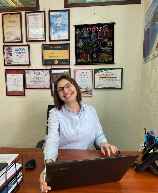 Документ турагентства Поїхали з нами